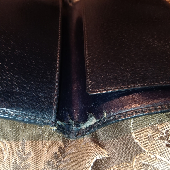 VINTAGE GUCCI ACCESSORY COLLECTION CHECKBOOK HOLDER - Picture 13 of 16